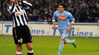 ナポリ時代のカバーニがユベントスDFを蹂躙！頭だけでハットトリックの大仕事【ハットトリック・ヒーローズ】