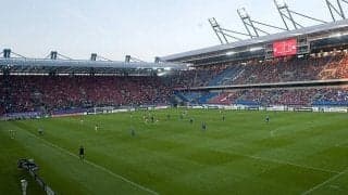 ポーランドの名GKシュマトワが超反応セーブで近距離からのシュートをスーパーストップ【アンビリーバブル・セーブス】