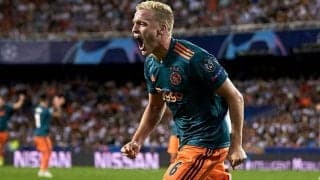 ユナイテッド移籍秒読みのファン・デ・ベーク、父親が発言 「ドニーが自分で決めた」