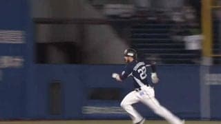 「めっちゃ速い」「神助っ人」　西武スパンジェンバーグ、周東級の“快速三塁打”に衝撃