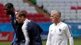 苦戦するグリーズマンをデシャンが擁護「バルサでは複雑になっていた」