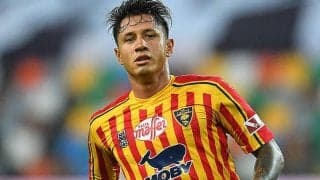 ベネヴェント、ジェノアから元イタリア代表FWラパドゥーラを獲得! 今夏4人目の補強に