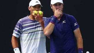  マクラクラン組ら 複初戦敗退 