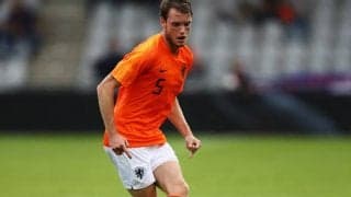 AZで菅原由勢の同僚DFウーワイアンがウディネーゼに買取OP付きのレンタルで移籍