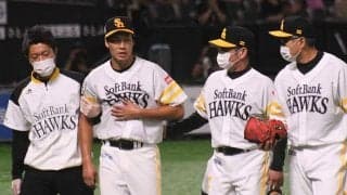 鷹・武田翔太、腹部にライナー直撃　場内騒然のアクシデントで途中交代