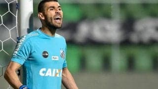 ブラジルの名門サントスの前守護神ヴァンデルレイが見せた驚異の超反応セーブ【アンビリーバブル・セーブス】