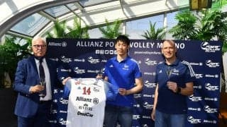 石川がミラノ入団会見で全力プレー誓う