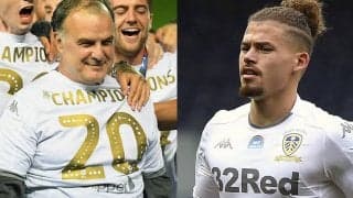 ビエルサ、教え子フィリップスの代表初招集に自身の現役時代のユニフォームをプレゼント!