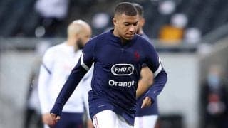 コロナ感染のムバッペ、FFFからPSGに通知なし　レオナルドSDが「敬意の欠如」と苦言