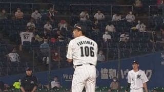 ロッテ移籍の澤村拓一、入団即登板で3者連続三振！　ユニ間に合わず「106」で衝撃デビュー