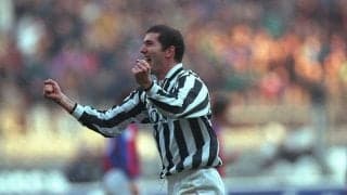 最初のゴールから美しい…！偉大なマエストロ、ジダンが決めたユベントス初ゴール【ファースト・ゴールズ】