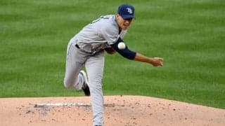 【MLB】極上のキレ味に打者がすっ転ぶ…レイズ右腕の“魔球”に米衝撃「うわっ」「エグい」