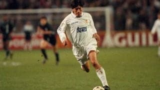 衝撃の5-0！ チリの名FWサモラーノが“クラシコ”の歴史に名を刻む【ハットトリック・ヒーローズ】