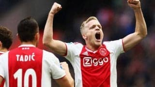 若き才能あふれるアヤックス、連携からファン・デ・ベークが決めた美しいゴール【チーム・ゴールズ】