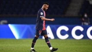 ネイマール、相手選手を小突いて退場 執拗な侮辱行為に怒り爆発