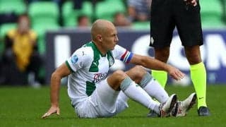 現役復帰のロッベン、初公式戦で負傷交代　フローニンヘン指揮官「このまま引退？ わからない」