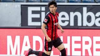 フランクフルトと契約延長のMF鎌田大地、他クラブからのオファーを明かすも「小さいステップアップは必要じゃない」