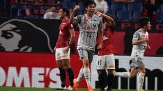 首位・川崎Fが5連勝！ 山根の鮮烈ボレー弾、小林&L・ダミアンの3戦連続ゴールで浦和に完勝《J1》