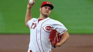 【MLB】CY賞争いバウアーが4敗目も勝利への執念　怪我恐れない横っ飛び好捕にファン「勇敢だ」