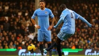 ゴールとほぼ平行な助走から…ヤヤ・トゥーレがビタビタFKを決める【ビューティフル・フリーキック】