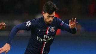 アルゼンチンの天才司令塔、パストーレがズラタンとの見事な連携で相手ディフェンスを切り裂く【インクレディブル・ゴールズ】