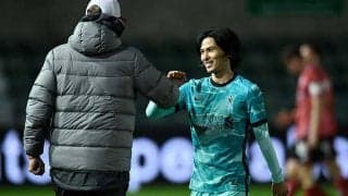 南野拓実、鮮烈ミドル弾含む2G　英紙は続々称賛「ゴールショー」「チャンス生かした」