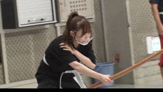 10月17日の川崎vs広島戦でアイドルグループ『ラストアイドル』が“本気の殺陣”を披露、「魂を込めてわたしたちの思いをぶつけたいと思います」