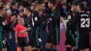 華麗なるワンタッチパスの応酬…！美しすぎるパス回しからカゼミロが決めたチームゴール【チーム・ゴールズ】