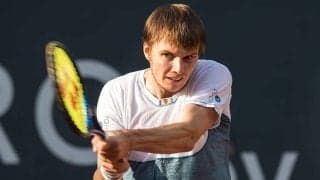 相手が怒った　“不意打ちアンダーサーブ”に海外賛否「処分すべき」「面白くて好き」