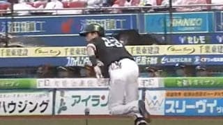 「遊撃正面でセーフはおかしい…」　鷹周東の“異次元”快速内野安打にファン衝撃