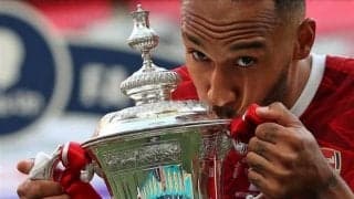 オーバメヤン バルサ移籍を断り、残留した2つの理由を説明