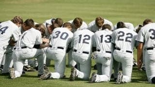 先輩の誘いは断れない…阪神クラスター問題を生んだプロ野球界の「掟」