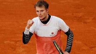 相手が諦めた　リターン困難な“必殺アンダーサーブ”に海外称賛「これは絶対流行る」