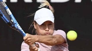 ラケットを完全破壊　カザフ25歳女子の“ご乱心”に露注目「試合中に目を引くシーン」