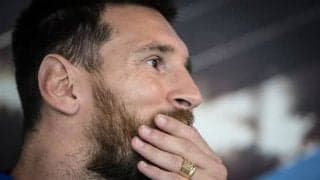 メッシがビジャレアルDFに「ゴールドよりも価値がある」プレゼントを贈る