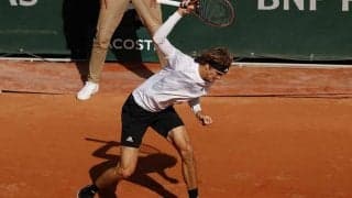 【速報】ズべレフが19歳新鋭に敗れベスト8ならず。イライラしラケット破壊も