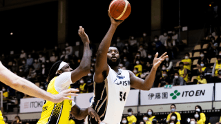 シーホース三河が敵地での開幕戦を制す、残り25秒にダバンテ・ガードナーが“決勝弾”