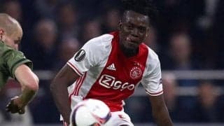 ファイナルサードでの美しい崩し！B・トラオレがアヤックスで決めた華麗なチームゴール【チーム・ゴールズ】