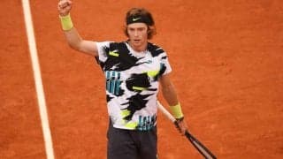 ルブレフが約4時間の激闘を制し、全仏OP初のベスト8へ。ツアー再開後14勝3敗と絶好調