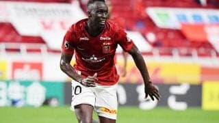 【Jリーグ出場停止情報】一発退場の浦和DFトーマス・デン、清水MF中村慶太が出場停止