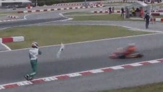 走行車に部品投げつけ　蛮行イタリア人レーサーが引退表明＆懺悔「生涯やらない」