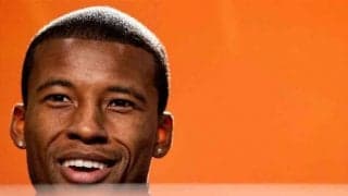 ワイナルドゥムがバルサ移籍騒動の真相を明かす「具体的なものは...」