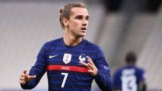 プラティニが後輩FW2選手を評価「誰かが必要」「世界一の選手になる」