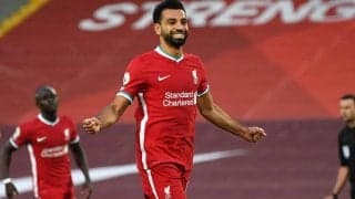 “真のファラオ”リバプールのエース・サラーはピッチ外でも“救世主”、少年に絡まれたホームレスを助け100ポンドを手渡す