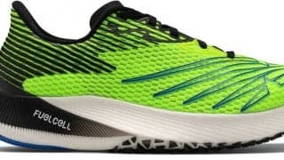 ニューバランスの新作ランニングシューズ「FuelCell RC Elite」、事前予約スタート