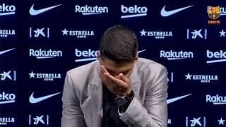 涙のバルサ退団を振り返るスアレス「追い出された感じが一番辛い」