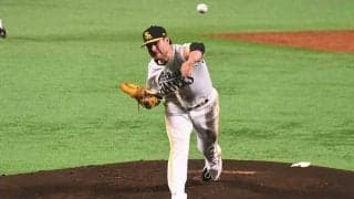 「予想以上の執念」　鷹助っ人左腕のド根性“横っ飛び素手キャッチ”に拍手喝采