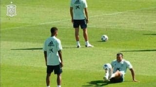 代表デビューのアダマがバルサ退団を語る「心残りがあった」