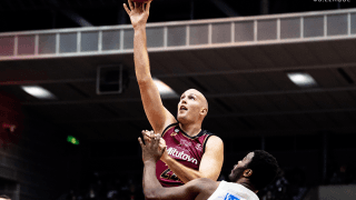 川崎ブレイブサンダースがホーム開幕戦を白星で飾る、ファジーカスが前半だけで19得点の大活躍