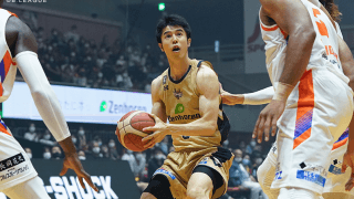 第3Qに31得点をあげた琉球ゴールデンキングス、新潟アルビレックスBBを退けホーム開幕戦に勝利